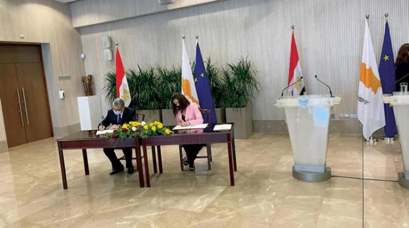 اتفاق للربط الكهربائي بين البلدين